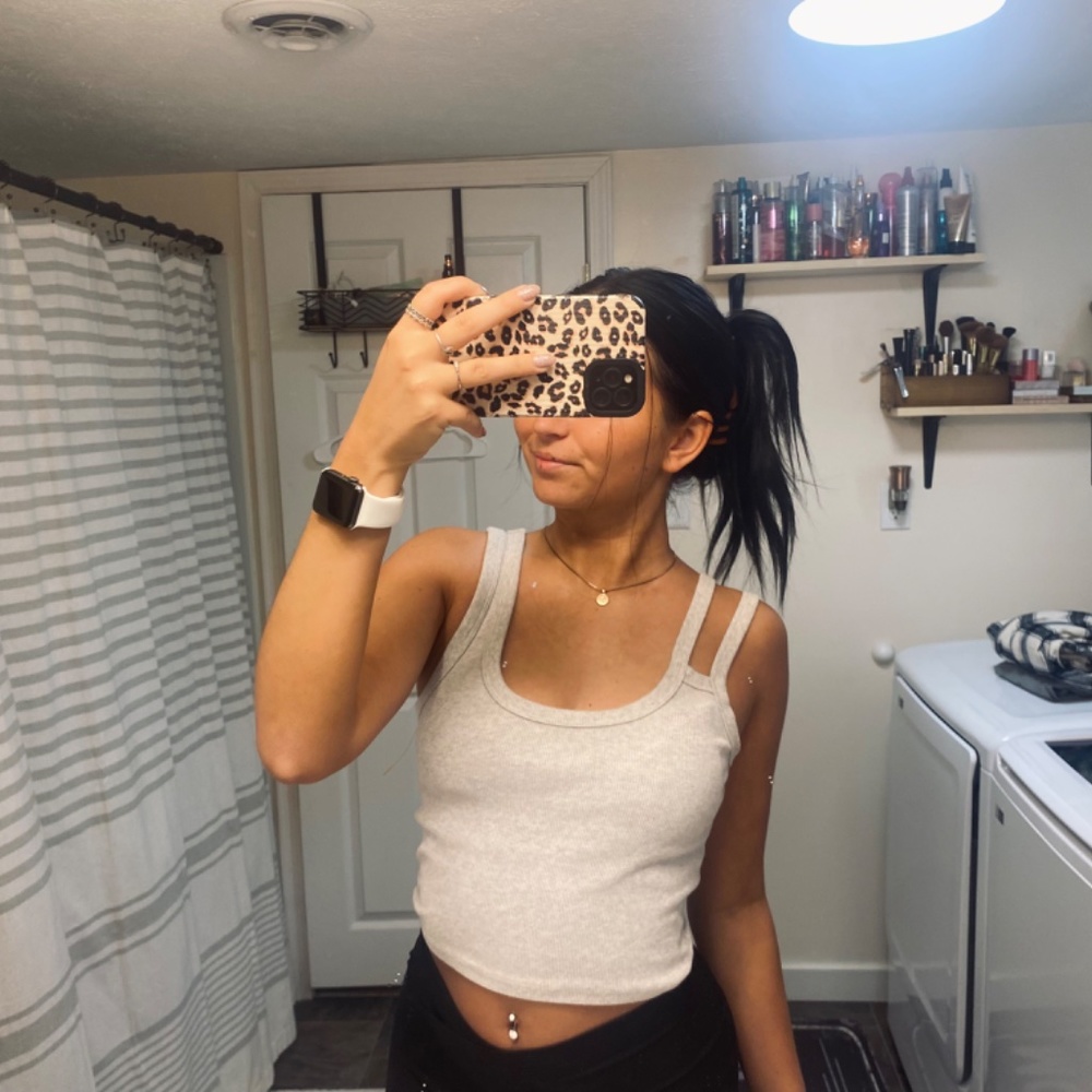 Crop tank